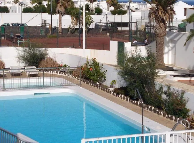 Apartment Ayalga - Pool View - Good Wifi - Smart Tv-Residence Dunia IV